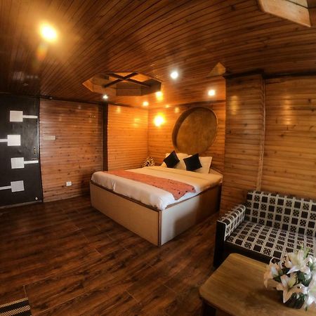 Hotel Broadway Annexe Darjeeling  Exteriör bild