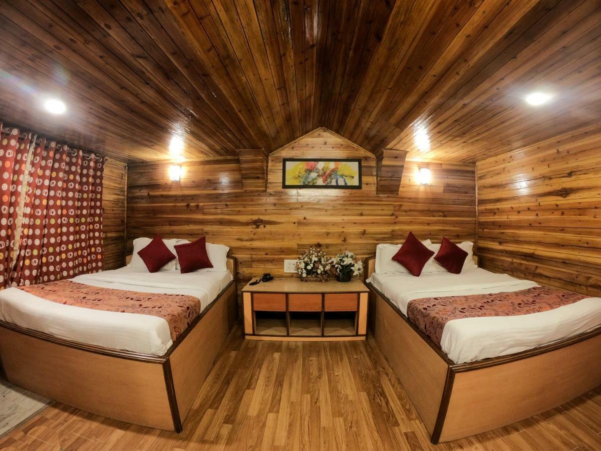 Hotel Broadway Annexe Darjeeling  Exteriör bild